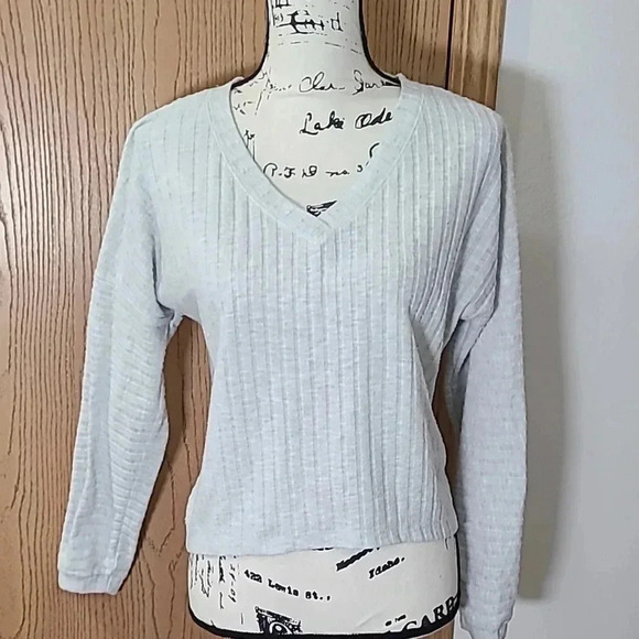 Hippie Rose striped v-neck long sleeved top - Picture 1 of 2